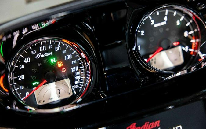 2026 Indian Pursuit Limited 112 w/PowerBand Audio Cascade Gre