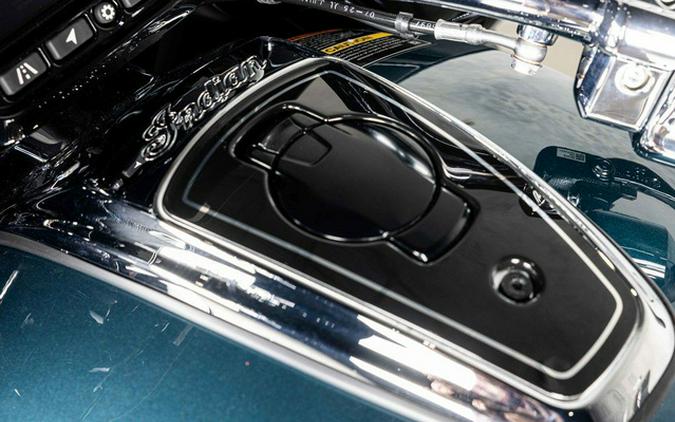 2026 Indian Pursuit Limited 112 w/PowerBand Audio Cascade Gre