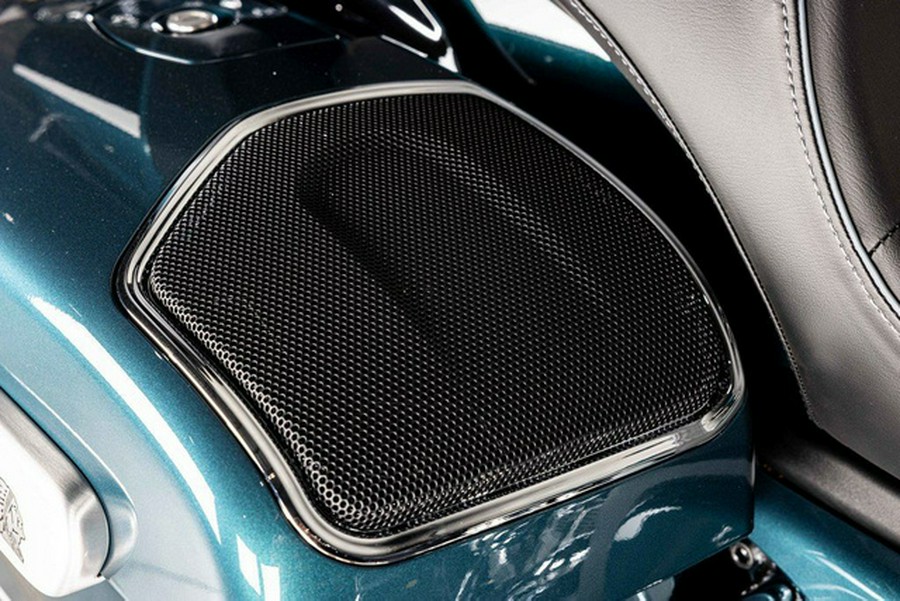 2026 Indian Pursuit Limited 112 w/PowerBand Audio Cascade Gre