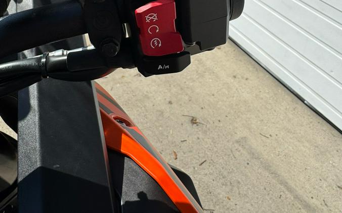 2027 KTM 1390 Super Adventure S EVO