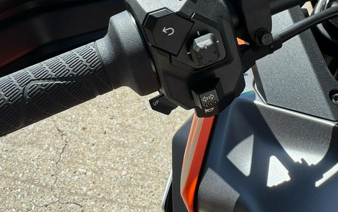 2027 KTM 1390 Super Adventure S EVO