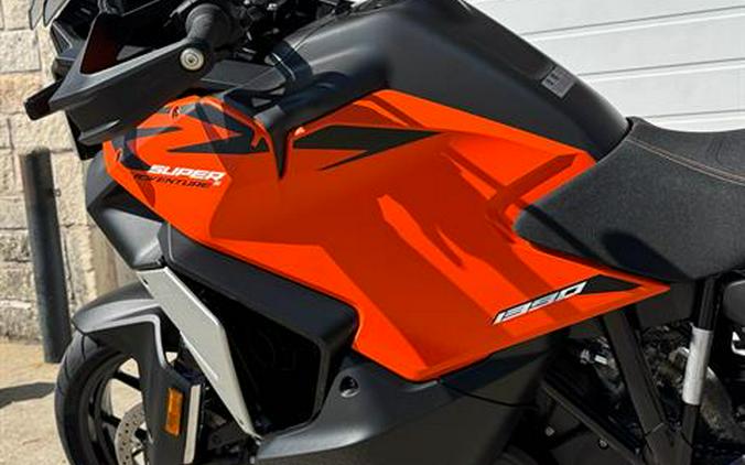 2027 KTM 1390 Super Adventure S EVO