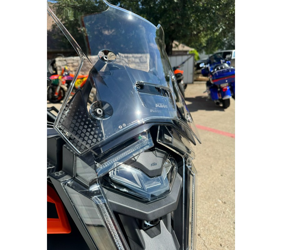 2027 KTM 1390 Super Adventure S EVO