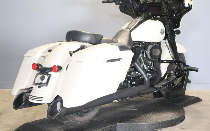 2022 Harley-Davidson Street Glide Special FLHXS