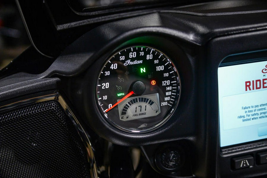 2024 Indian Motorcycle® Chieftain® Black Metallic