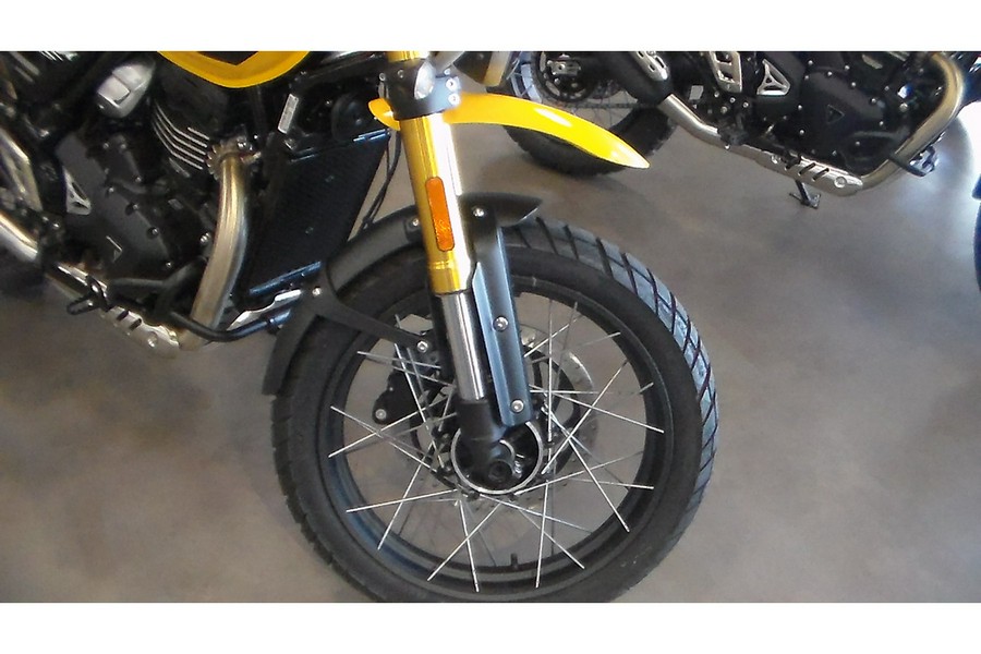 2026 Triumph Scrambler 400 XC