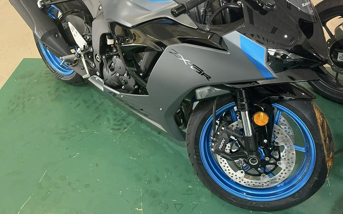2026 Kawasaki Ninja® ZX™-6R Base