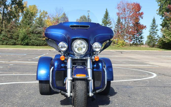 2017 Harley-Davidson Tri Glide Ultra FLHTCUTG