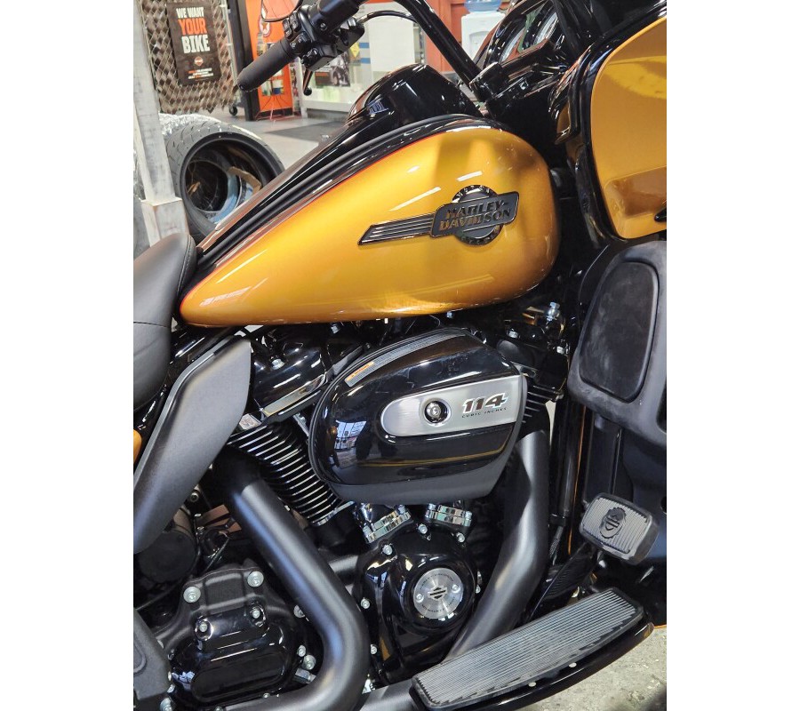 2023 Harley-Davidson Road Glide Limited Prospect Gold / Vivid Black – Black