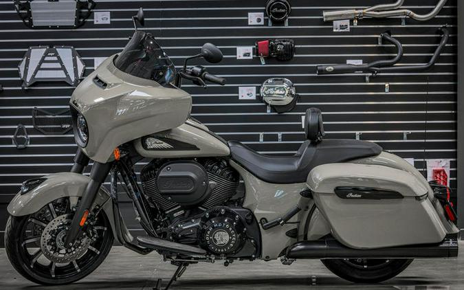 2023 Indian Motorcycle® Chieftain® Dark Horse® Quartz Gray