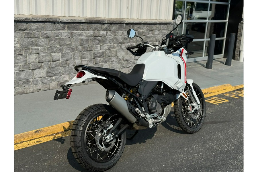 2024 Ducati DESERT X