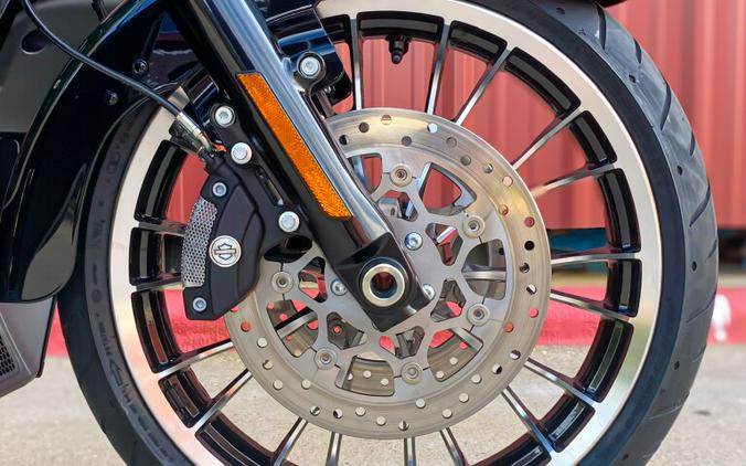2026 Harley-Davidson® Street Glide 3 Limited FLHLT