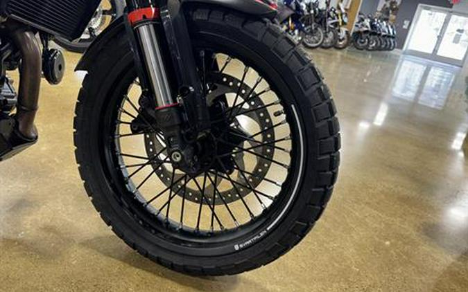 2023 Husqvarna Svartpilen 401