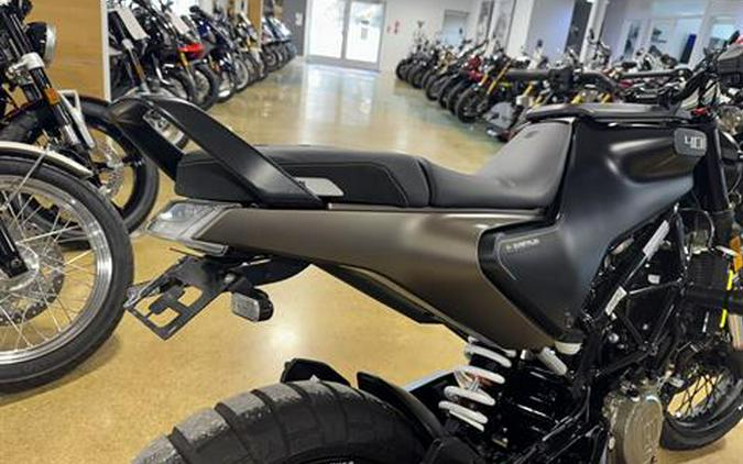 2023 Husqvarna Svartpilen 401