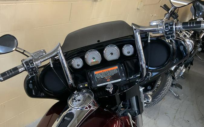 2014 Harley-Davidson FLHXS Street Glide Special