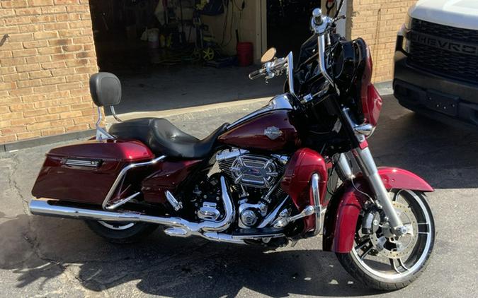 2014 Harley-Davidson FLHXS Street Glide Special