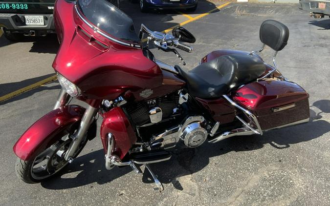 2014 Harley-Davidson FLHXS Street Glide Special