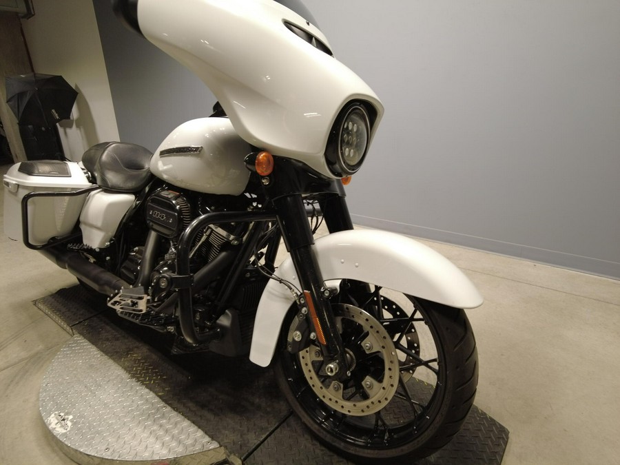 2020 Harley-Davidson Street Glide Special FLHXS