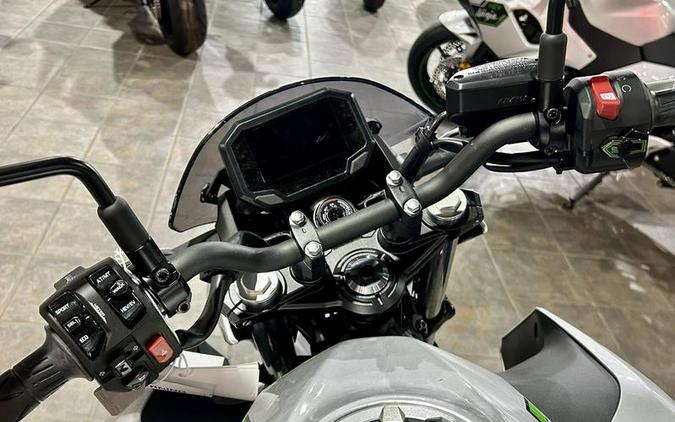 2024 Kawasaki Z7 Hybrid ABS