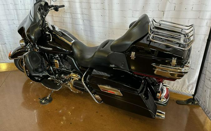 2012 Harley-Davidson Electra Glide Ultra Limited FLHTK Vivid Black