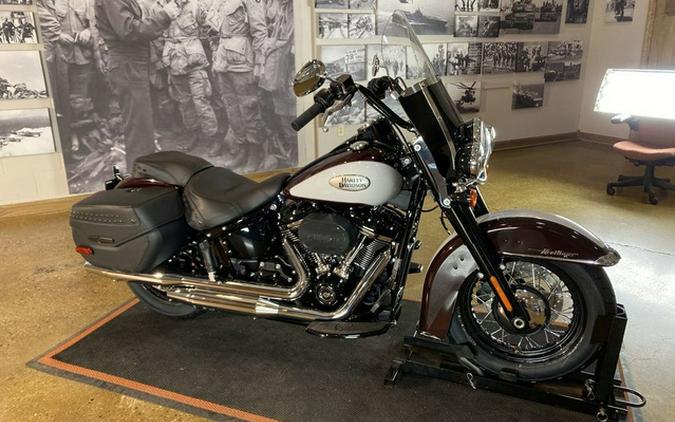 2021 Harley-Davidson FLHCS - Heritage Classic 114