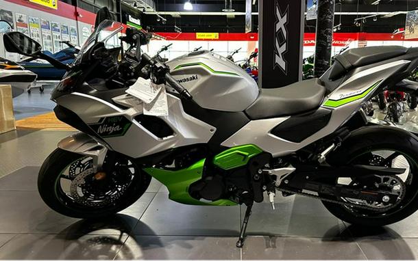 2024 Kawasaki Ninja 7 Hybrid ABS