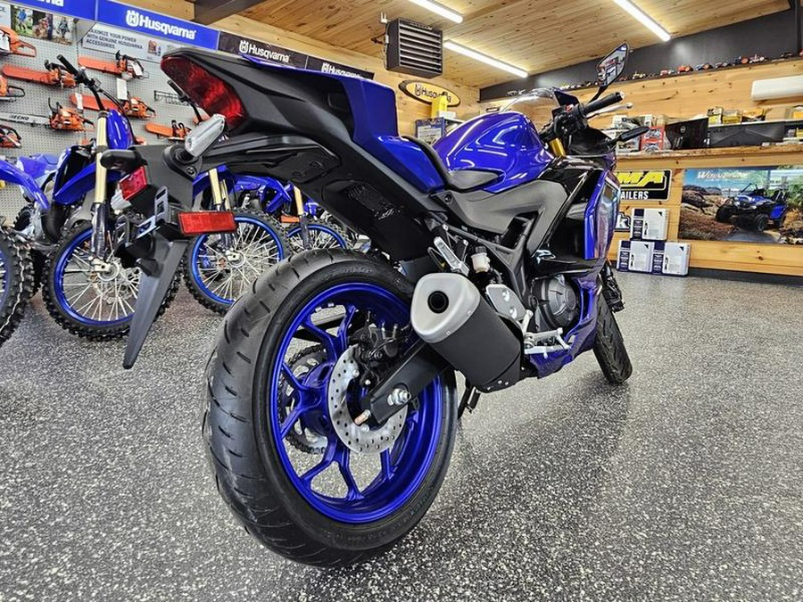 2025 Yamaha YZF-R3