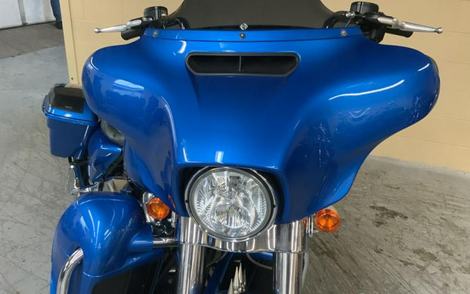 2018 Harley-Davidson FLHX STREET GLIDE