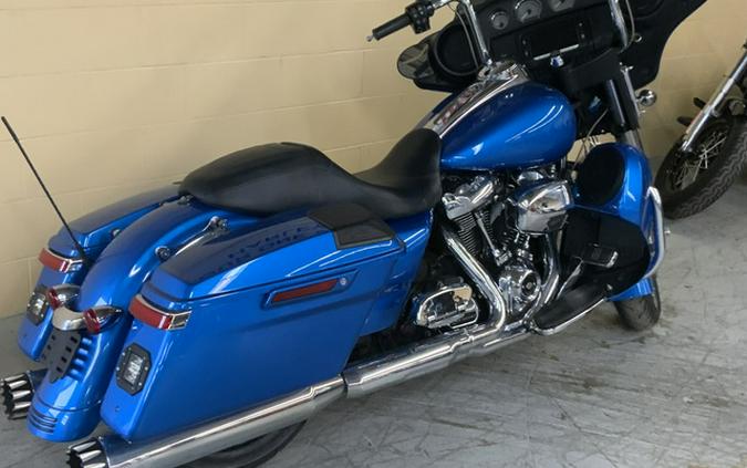2018 Harley-Davidson FLHX STREET GLIDE