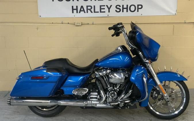 2018 Harley-Davidson FLHX STREET GLIDE