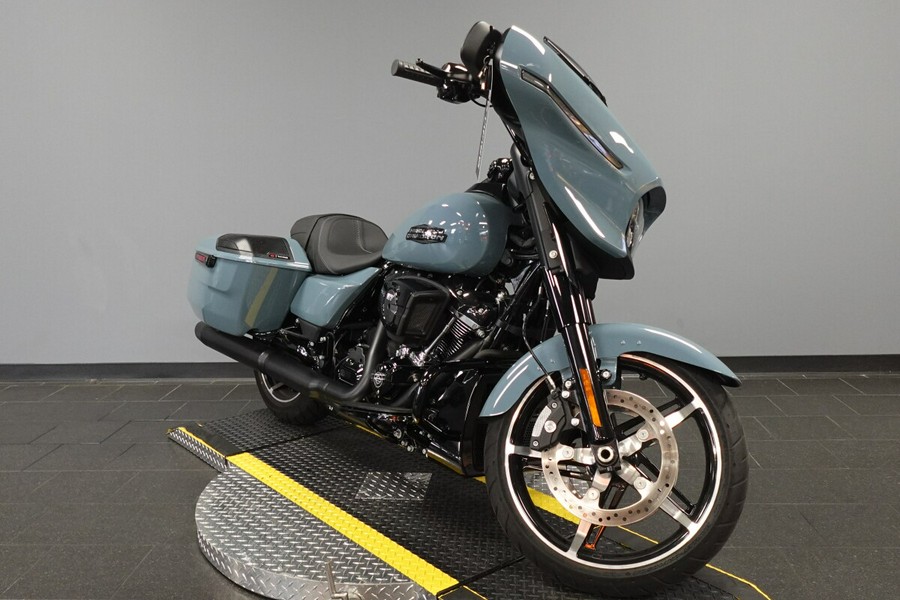 2024 Harley-Davidson Street Glide FLHX