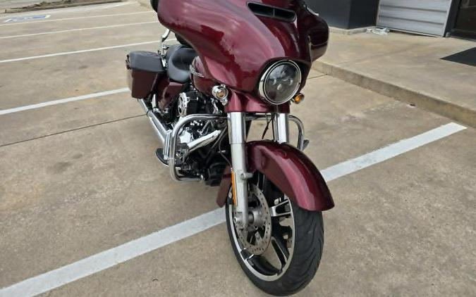 2014 Harley-Davidson® FLHXS - Street Glide® Special
