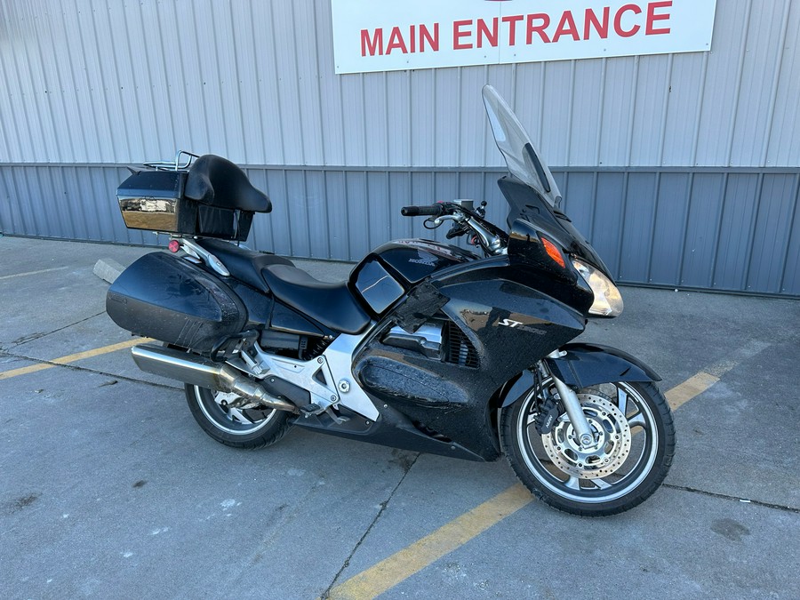 2006 Honda ST™1300