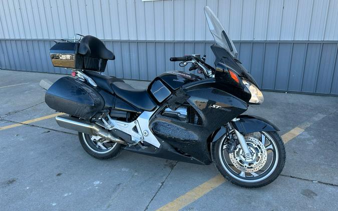 2006 Honda ST™1300