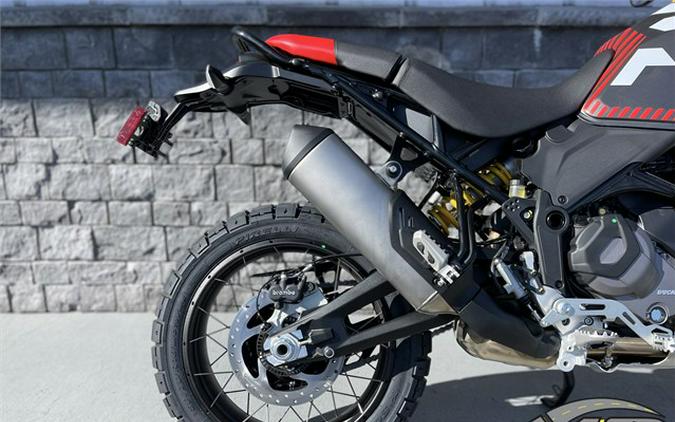 2024 Ducati DESERT X