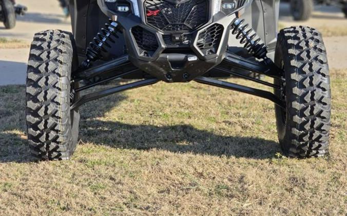 2026 Can-Am® Maverick X3 Max X RS Turbo RR Triple Black_4.5 in