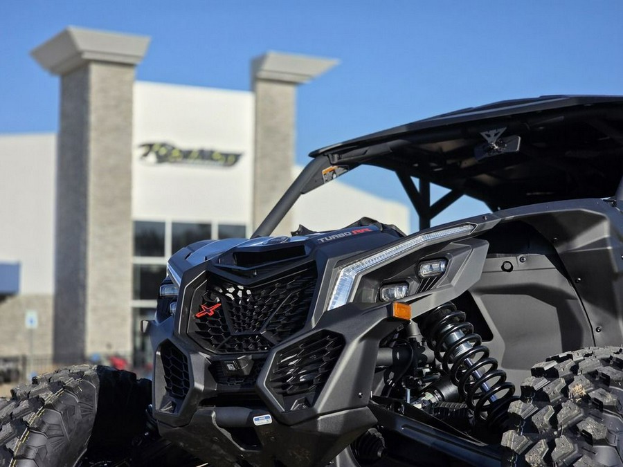 2026 Can-Am® Maverick X3 Max X RS Turbo RR Triple Black_4.5 in