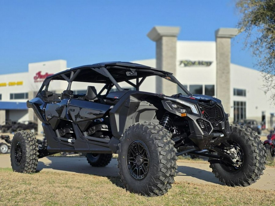 2026 Can-Am® Maverick X3 Max X RS Turbo RR Triple Black_4.5 in