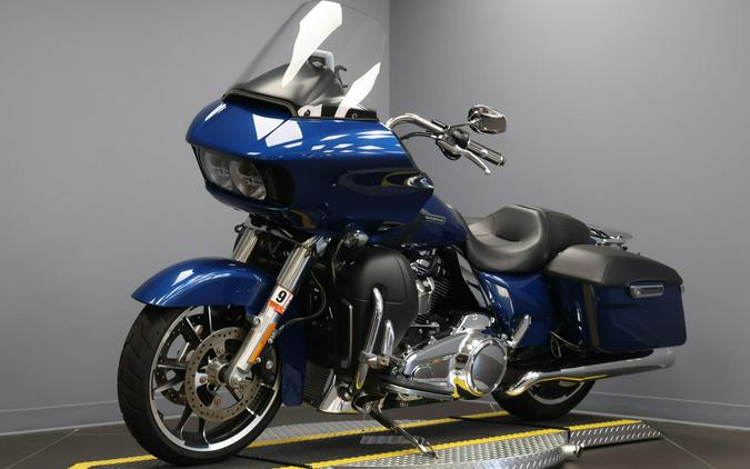 2022 Harley-Davidson® Road Glide® Reef Blue