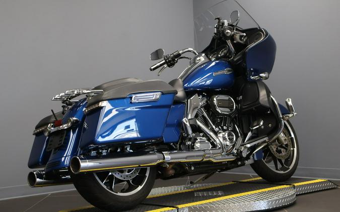 2022 Harley-Davidson® Road Glide® Reef Blue