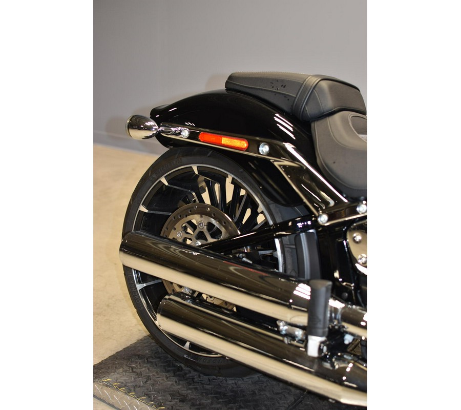2025 Harley-Davidson Breakout FXBR