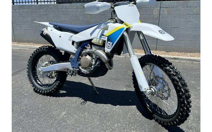 2025 Husqvarna Motorcycles FX 350