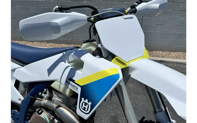 2025 Husqvarna Motorcycles FX 350