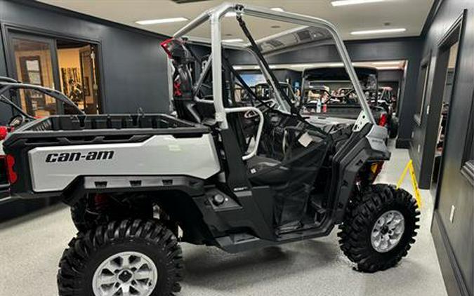 2024 Can-Am Defender X MR