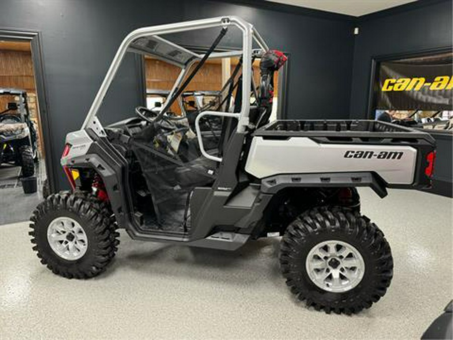 2024 Can-Am Defender X MR