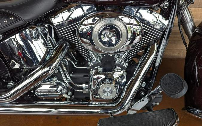 2011 Harley-Davidson® FLSTC - Heritage Softail® Classic