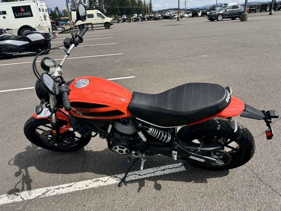 2016 Ducati Scrambler Sixty2 Atomic Tangerine