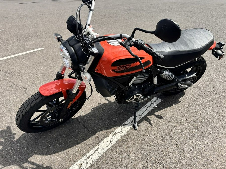 2016 Ducati Scrambler Sixty2 Atomic Tangerine