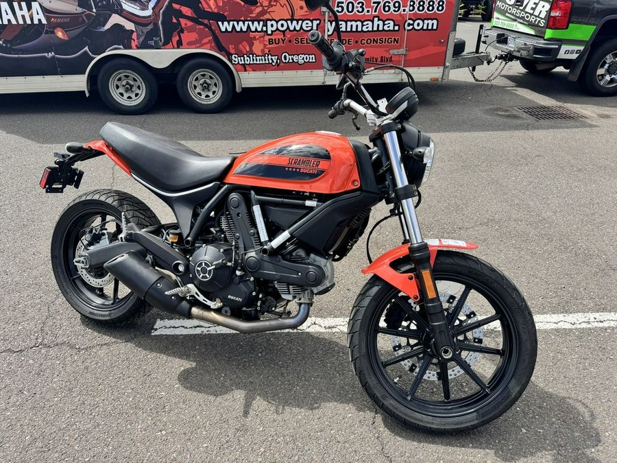 2016 Ducati Scrambler Sixty2 Atomic Tangerine