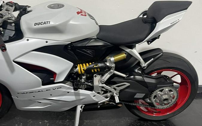 2023 Ducati Panigale V2 White Rosso Livery